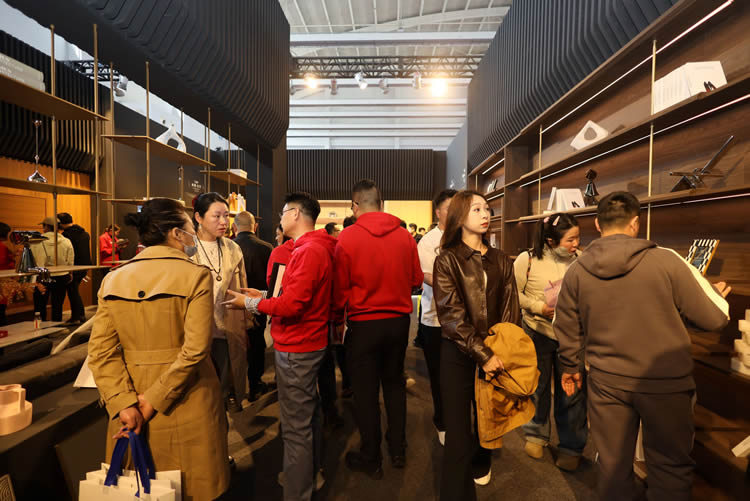 豪门国际全屋定制亮相沈阳家博会，，，，，，誊写各人居时代新篇章